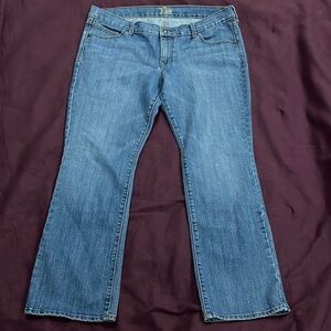 Old Navy diva jeans 16s